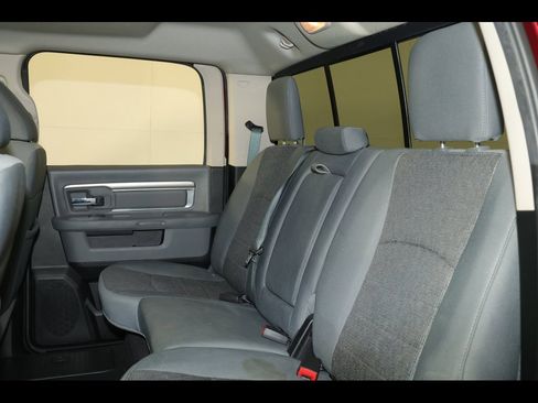 Used 2018 RAM 1500 Big Horn image 19