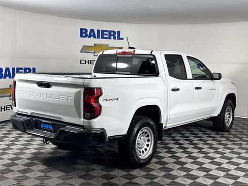 Used 2025 Chevrolet Colorado W/T w/ WT Convenience Package II image 5