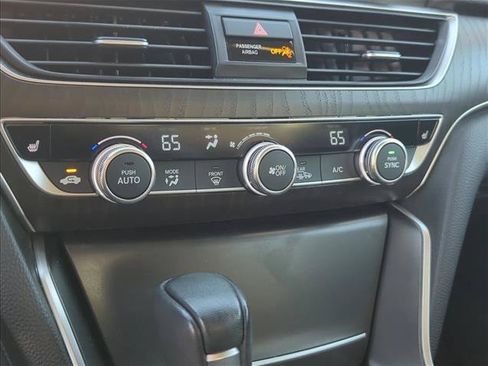 Used 2020 Honda Accord EX-L image 19