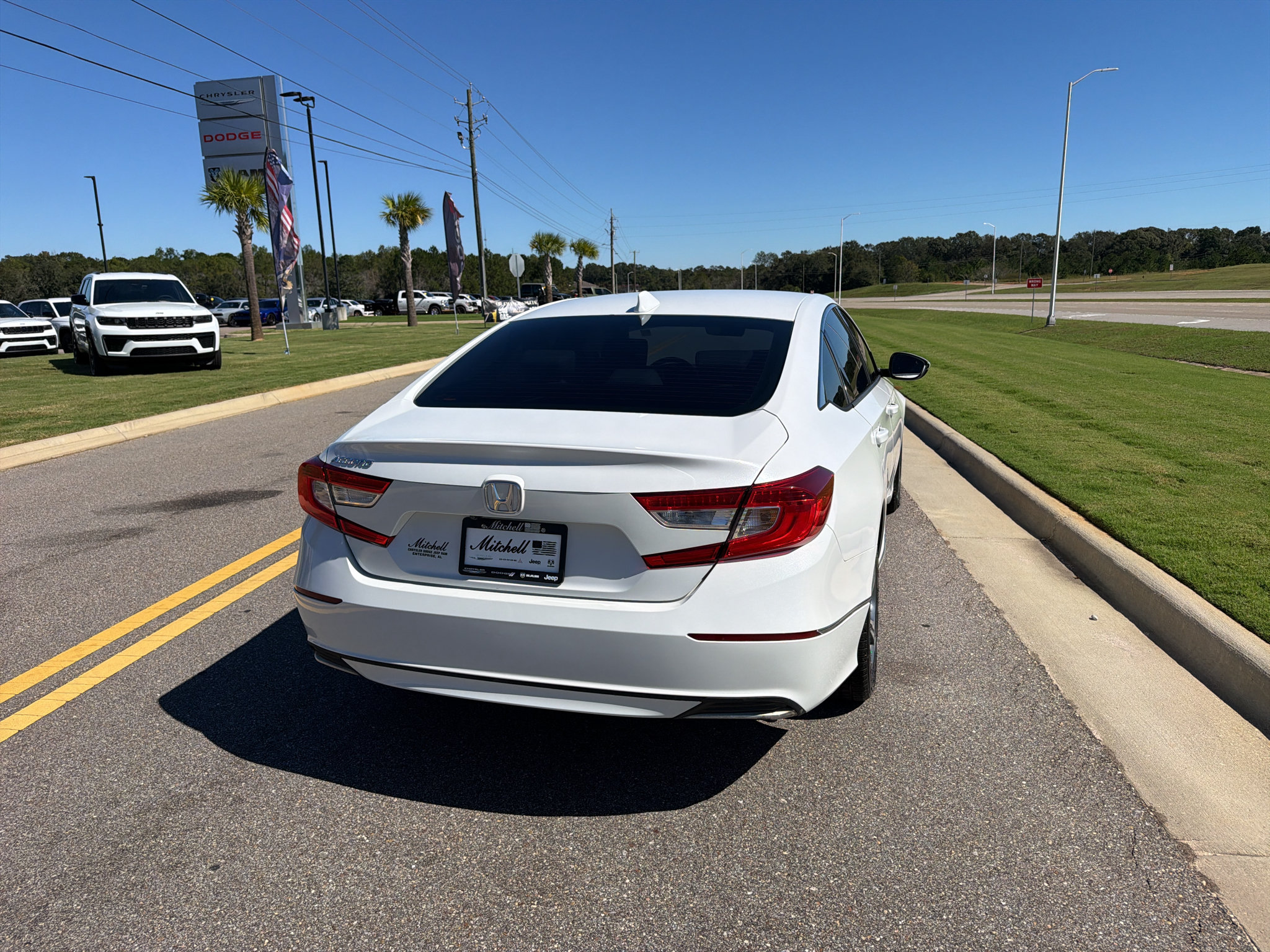Used 2018 Honda Accord EX-L image 4