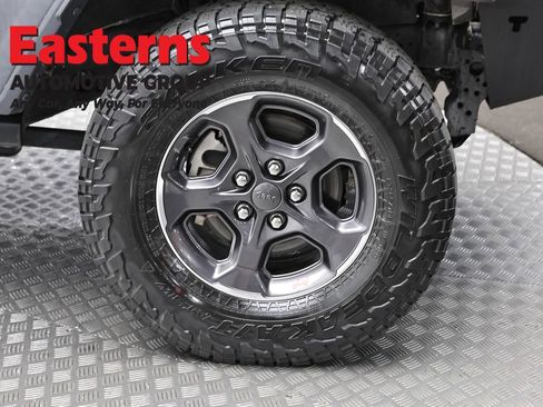 Used 2020 Jeep Gladiator Sport w/ Quick Order Package 24S AWD/4WD image 32