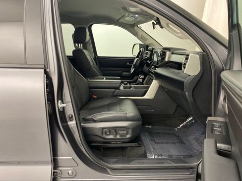 Used 2024 Toyota Tundra SR5 w/ SR5 Premium Package AWD/4WD image 31