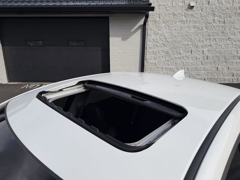 Used 2022 Acura ILX image 9