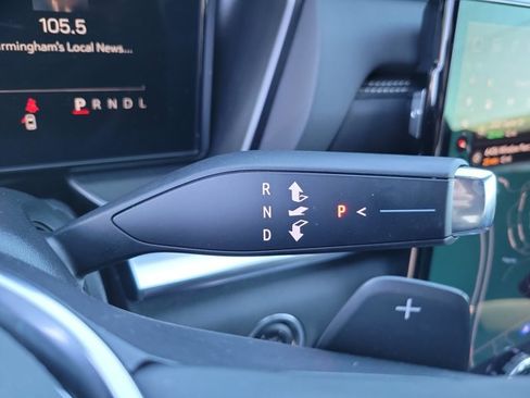 Used 2025 GMC Terrain Elevation image 24