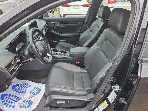 Used 2024 Honda Civic Sport Touring image 9