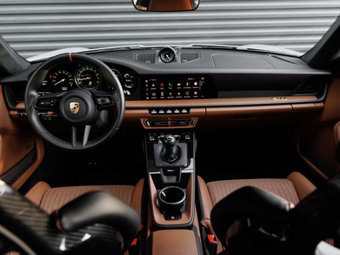 Certified 2024 Porsche 911 GT3 RS RWD image 19
