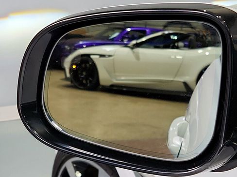 Used 2019 Jaguar XJ AWD image 28