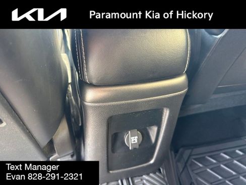 Used 2016 Dodge Journey Crossroad FWD image 16