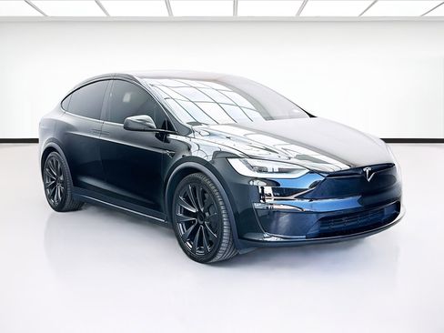 Used 2022 Tesla Model X AWD/4WD image 3