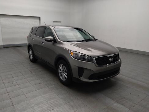 Used 2019 Kia Sorento LX image 13