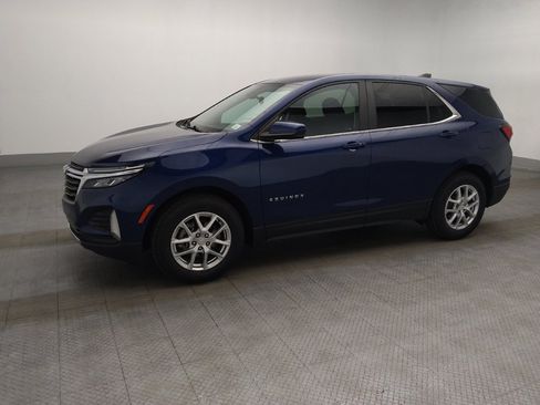 Used 2022 Chevrolet Equinox LT FWD image 2