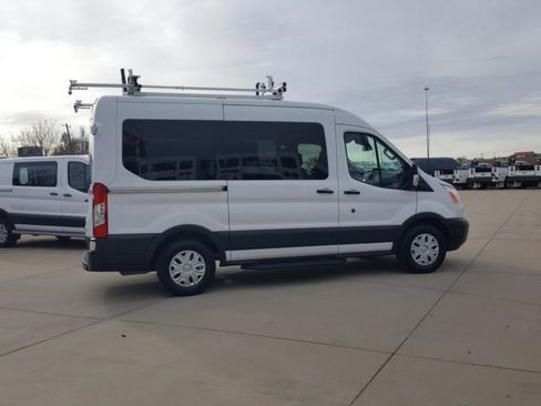Used 2017 Ford Transit 150 XLT RWD image 6