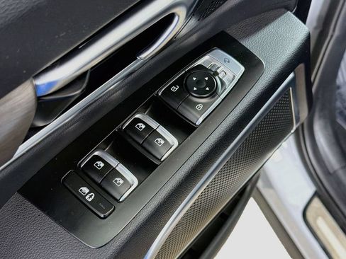 Used 2023 Kia Telluride SX X-Line AWD/4WD image 19