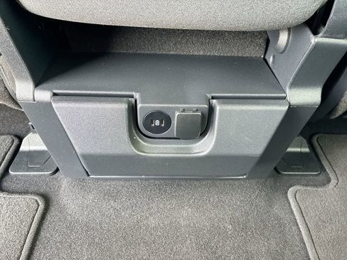 Used 2024 Ford F150 XLT image 20