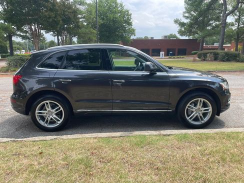 Used 2017 Audi Q5 2.0T Premium AWD/4WD image 6