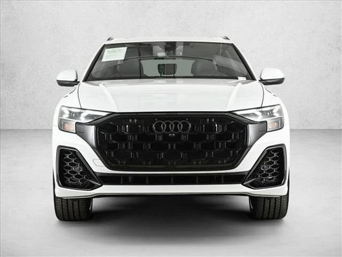 Certified 2025 Audi Q8 Prestige w/ Prestige Package image 2
