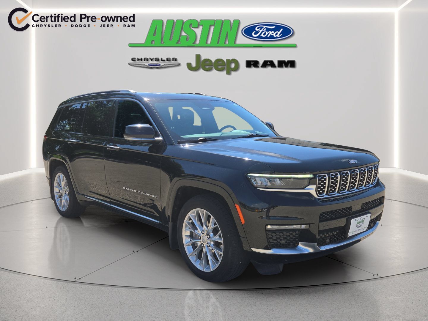 Certified 2021 Jeep Grand Cherokee L Summit w/ Advanced Protech Group IV AWD/4WD image 7