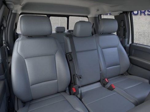 New 2025 Ford F450 XL w/ XL Chrome Package image 10