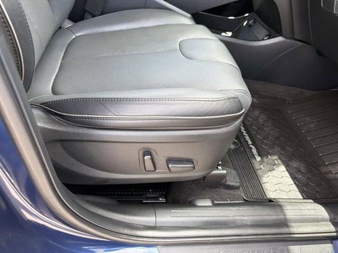 Used 2023 Hyundai Santa Fe Limited FWD image 16