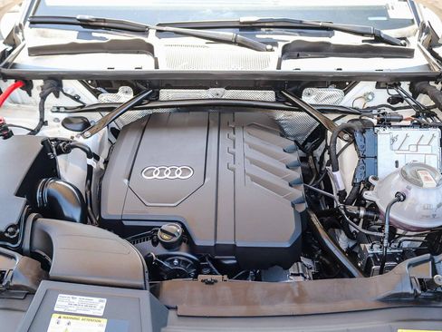 Certified 2023 Audi Q5 2.0T Premium w/ Convenience Package AWD/4WD image 31