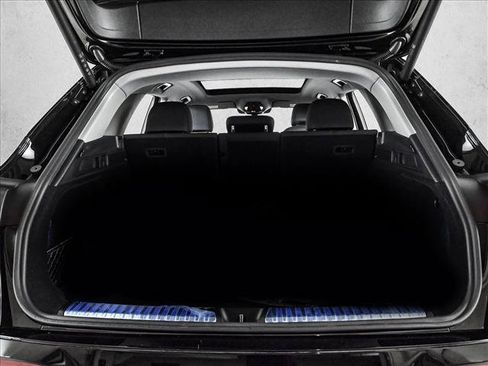 Certified 2025 Audi Q5 Premium w/ Convenience Package AWD/4WD image 6