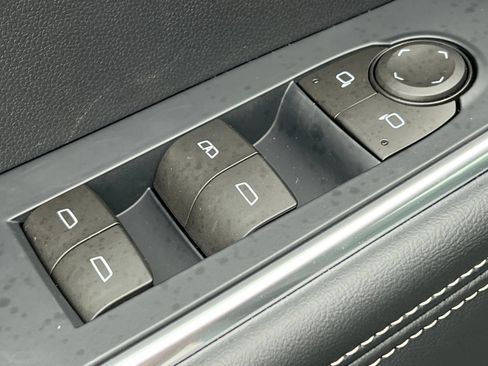 New 2026 GMC Acadia Elevation w/ Black Edition AWD/4WD image 17