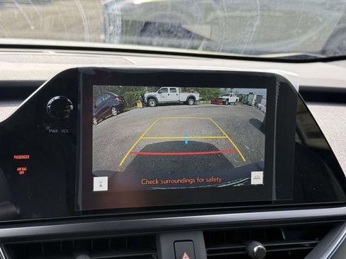 New 2026 Lexus UX 300h AWD image 12