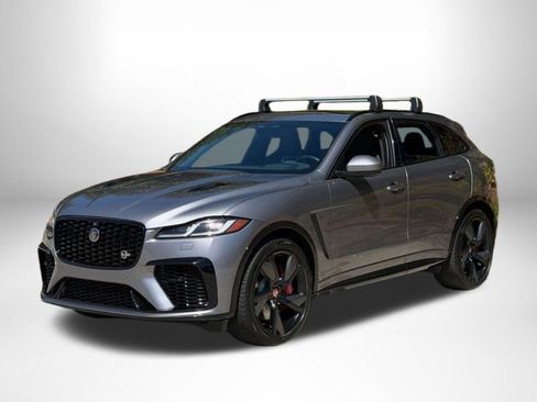 Used 2023 Jaguar F-PACE SVR AWD/4WD image 8