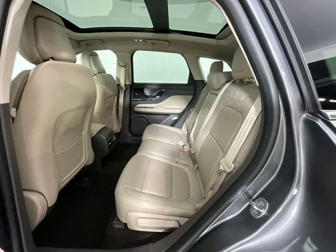 Used 2022 Lincoln Corsair Reserve w/ Equipment Group 201A image 25