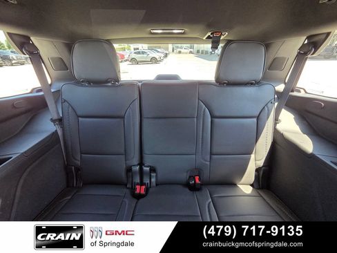 Used 2024 GMC Yukon Denali AWD/4WD image 25