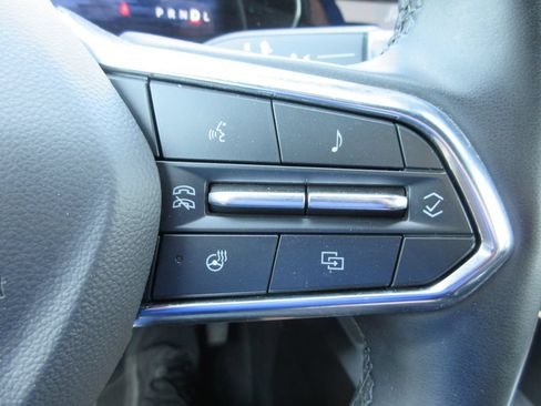 Certified 2025 Chevrolet Equinox LT w/ Convenience Package II FWD image 25