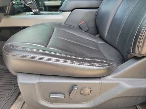 Used 2020 Ford F150 Lariat AWD/4WD image 12