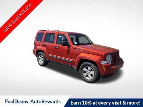 Used 2009 Jeep Liberty Sport w/ Popular Equipment Group AWD/4WD image 1