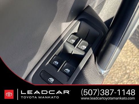 Used 2018 Volkswagen GTI SE image 20