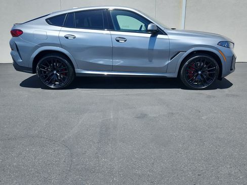 New 2027 BMW X6 xDrive40i w/ Climate Comfort Package AWD/4WD image 3