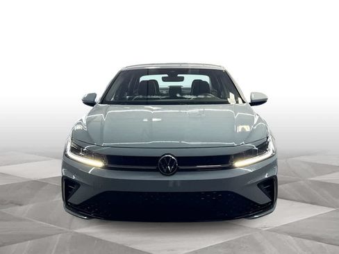 Used 2026 Volkswagen Jetta Sport FWD image 3
