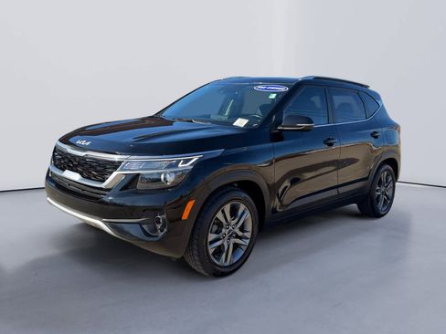 Used 2023 Kia Seltos S image 7