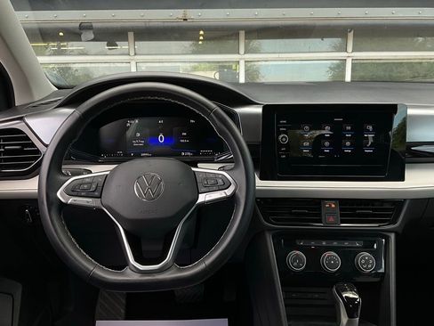 Used 2025 Volkswagen Taos S image 12