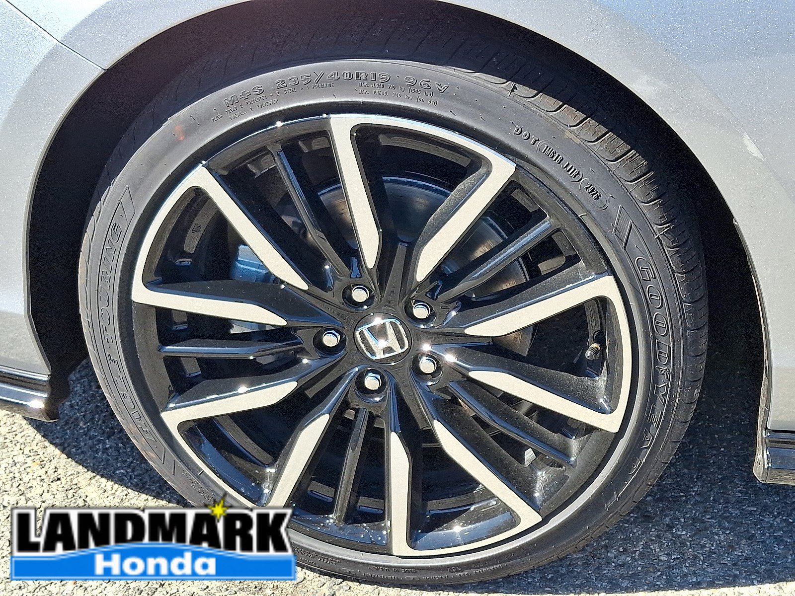 New 2026 Honda Accord Touring image 8