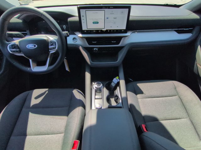 New 2027 Ford Explorer Active RWD image 15