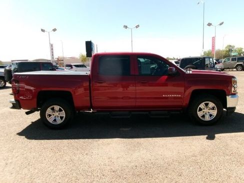 Used 2018 Chevrolet Silverado 1500 LT w/ All Star Edition AWD/4WD image 7