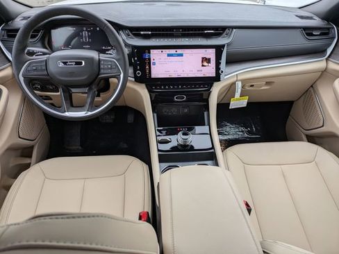 New 2026 Jeep Grand Cherokee Limited AWD/4WD image 22