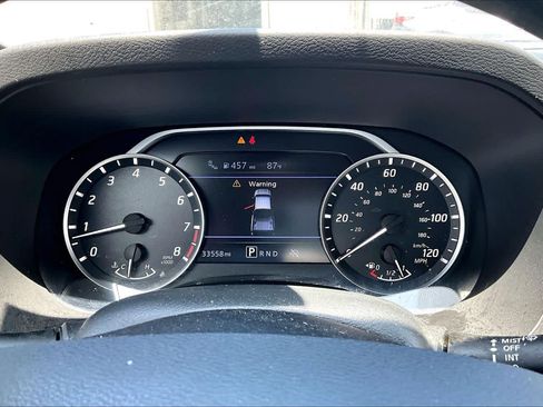 Certified 2025 Nissan Frontier SV RWD image 24