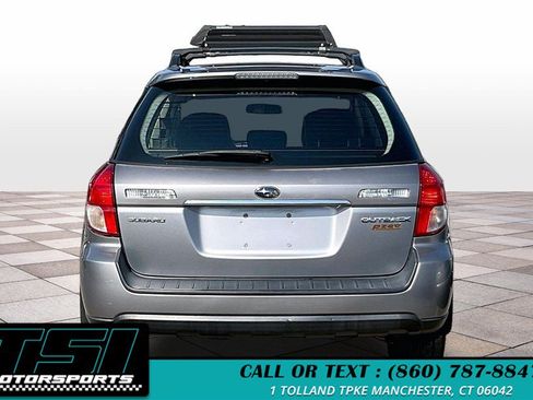 Used 2009 Subaru Outback 2.5i Special Edition AWD/4WD image 4