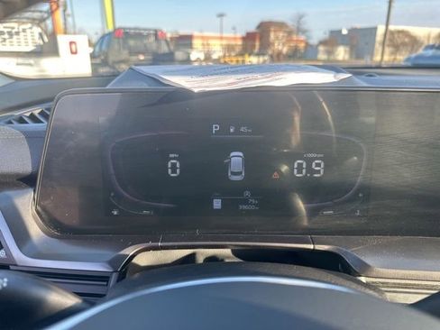 Used 2024 Kia Telluride S FWD image 21