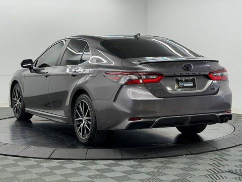 Certified 2024 Toyota Camry SE image 10
