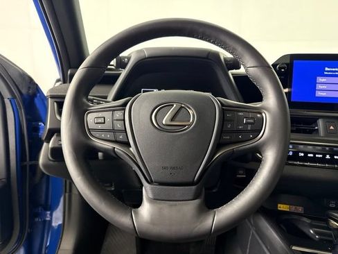 Used 2024 Lexus UX 250h FWD w/ Premium Package image 27