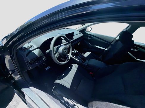 New 2026 Honda Accord LX image 9