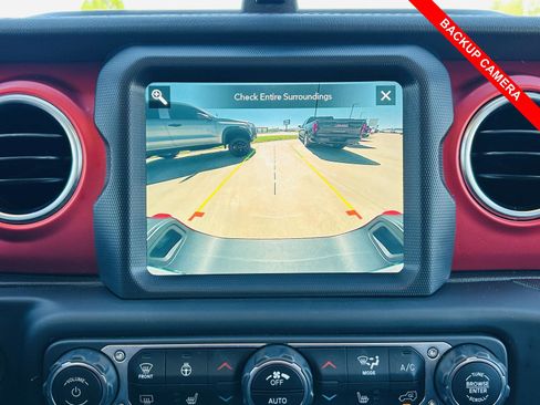 Used 2020 Jeep Gladiator Rubicon AWD/4WD image 8