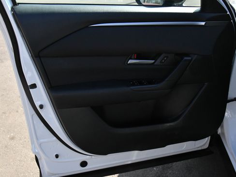 Used 2024 MAZDA CX-50 AWD 2.5 S w/ Cargo Package image 14